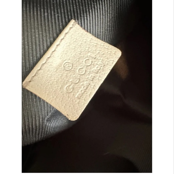 GUCCI Leather Handbag - Picture 2 of 10